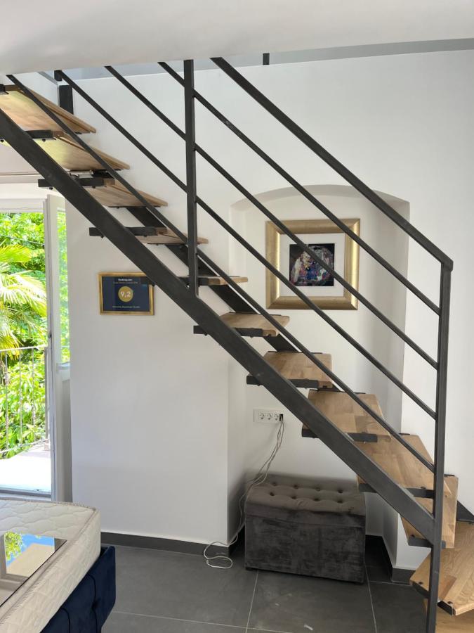 Amorino Apartment *